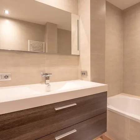 Amazing 3br Near The Casino *