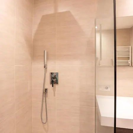 Amazing 3br Near The Casino